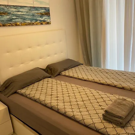 Апартаменты Deluxe Clara Sea Senses Торевьиа