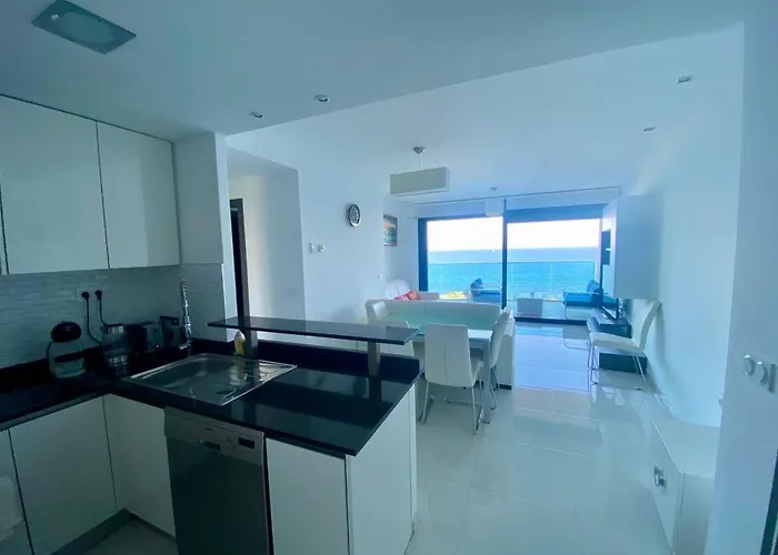 Deluxe Clara Sea Senses 托雷维耶哈