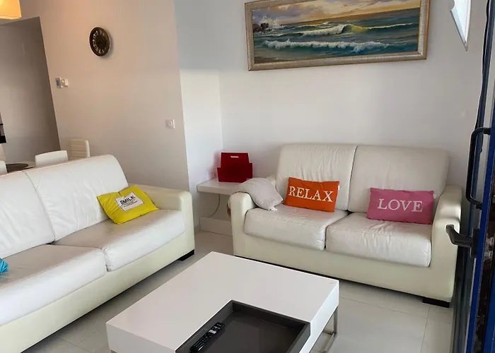 公寓 Deluxe Clara Sea Senses 托雷维耶哈